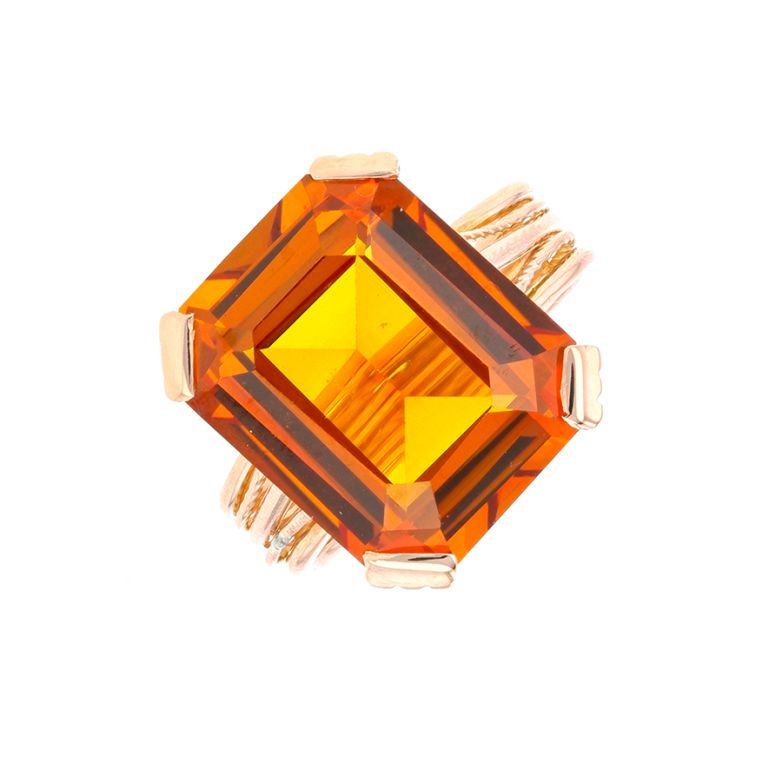 Bague vintage saphir de synthèse 15 carats or jaune 8.95g Comme neuf -  reconditionné disponible sur Gemme Les Bijoux
